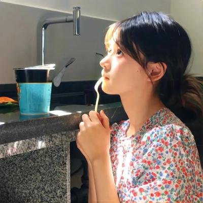 蓝色比尔街的沉默